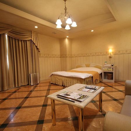 Hotel Afternoon (Adults Only) Osaka Dış mekan fotoğraf